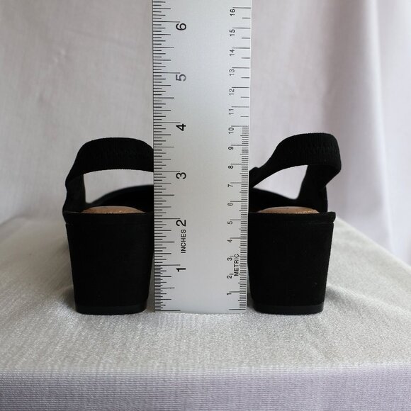 Size 7M, Black, Sling Back Shoes, Faux suede, dexflex Comfort - Picture 5 of 11